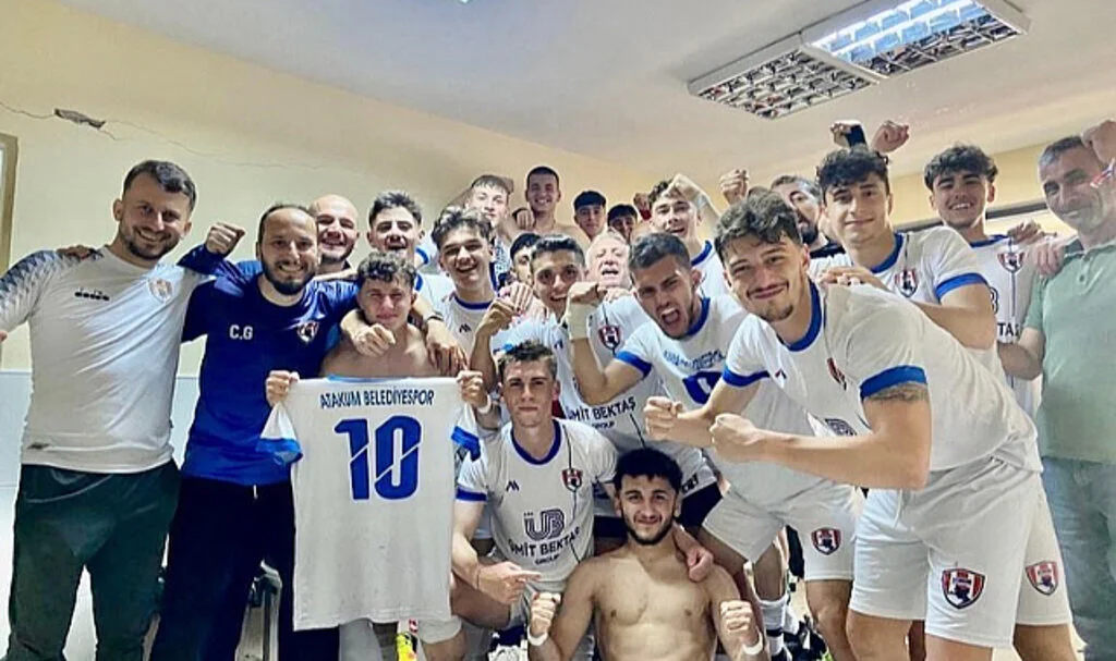 Atakum'un 18'leri Türkiye şampiyonu