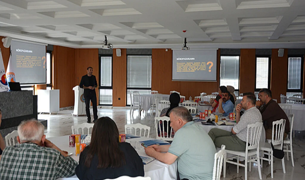 Bafra TSO Üyelerine "Nöropazarlama ve Yeni Nesil Pazarlama Trendleri" Anlatıldı