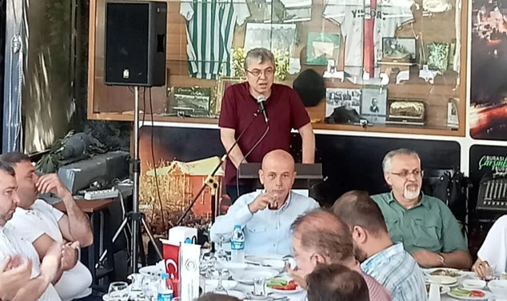 Başkan Hüseyin Avni Özdemir: "Geleceğimiz için gençlerimize ihtiyacımız var"