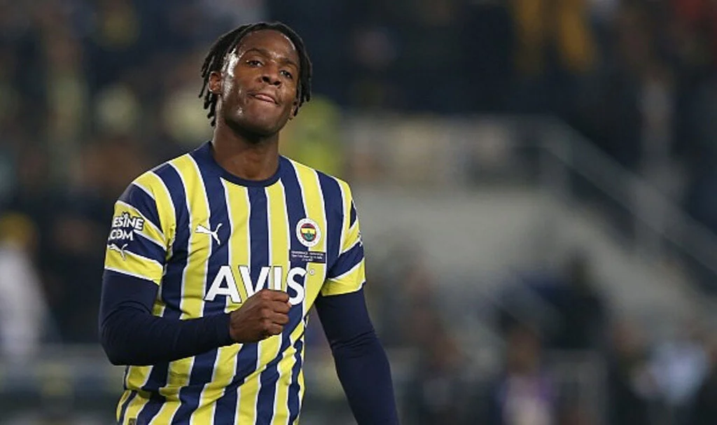 Batshuayi Fenerbahçe'de kalmak istiyor