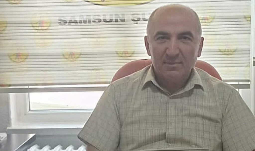 BES 25 Yaşında 