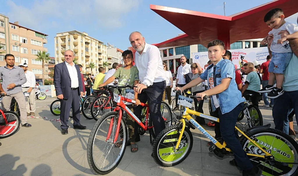 Canik’te camiye giden çocuklar için anlamlı proje