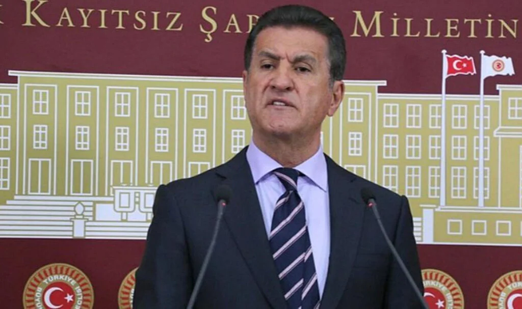 CHP Milletvekili Sarıgül: Çalım Atmaya Gerek Yok Pas Vermek Lazım