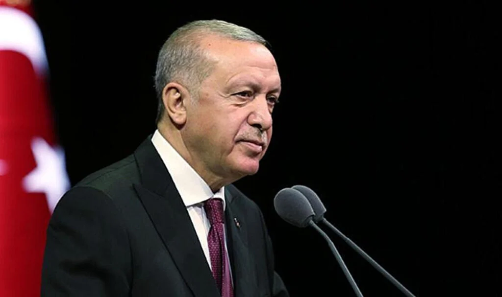 Cumhurbaşkanı Erdoğan'dan LGS'de ek kontenjan müjdesi