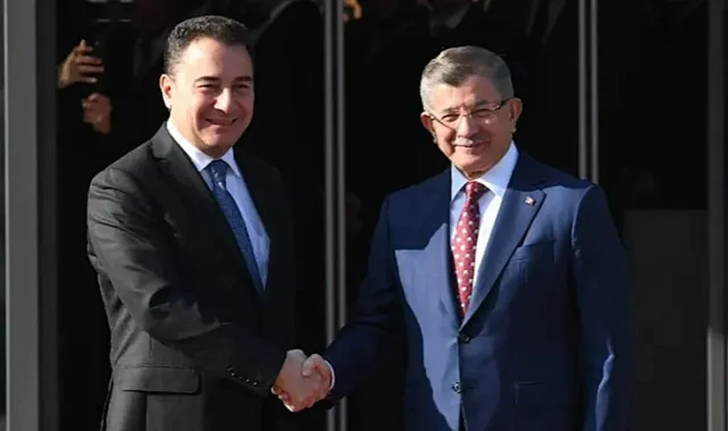 DEVA-Gelecek Birleşiyor Mu? İlk Açıklama Geldi