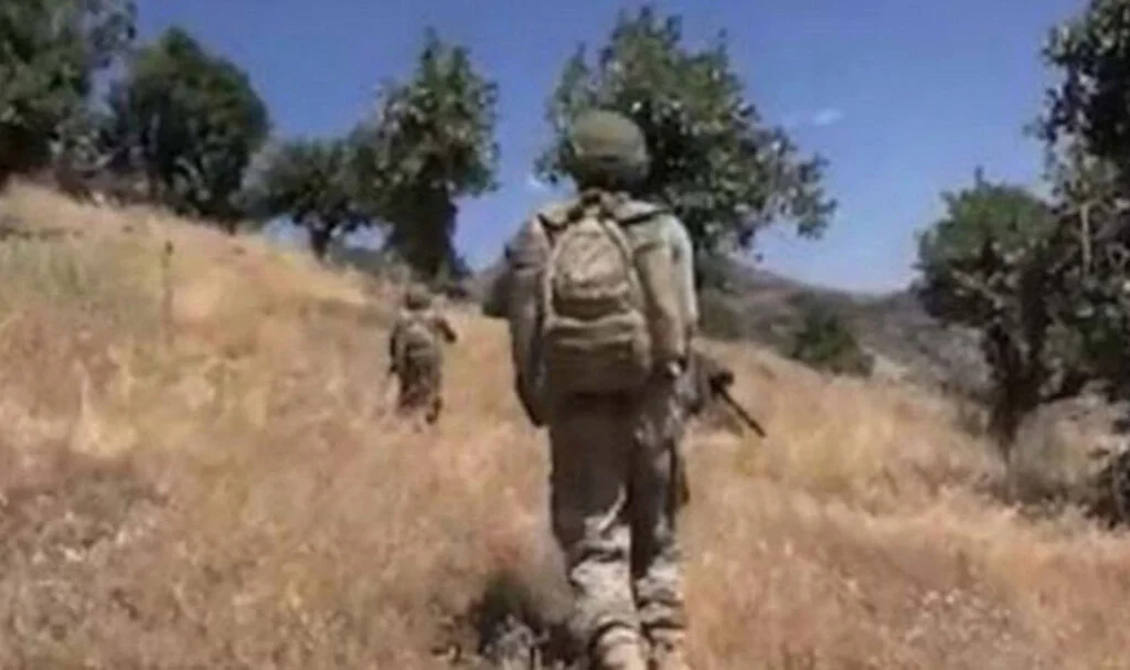 Diyarbakır'da 3 Terörist Etkisiz Hale Getirildi