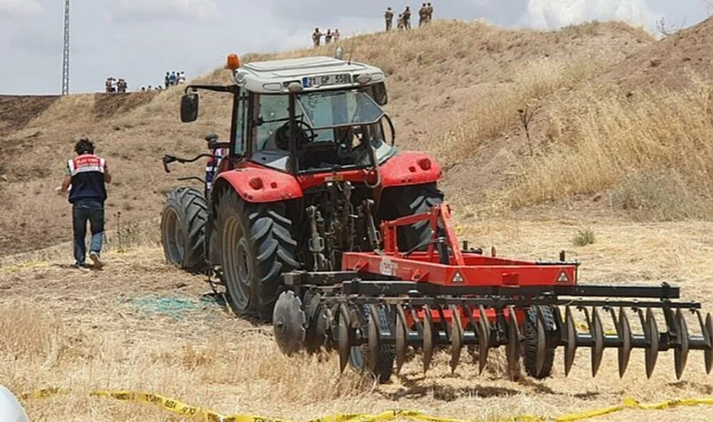 Diyarbakır'daki Arazi Katliamında 9 Kişi Daha Gözaltına Alındı, 3'ü Tutuklandı