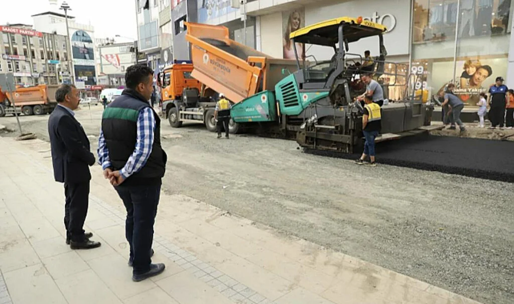 Doğan: "İlçemize Yeni Altyapı ve Yollar Kazandırıyoruz"