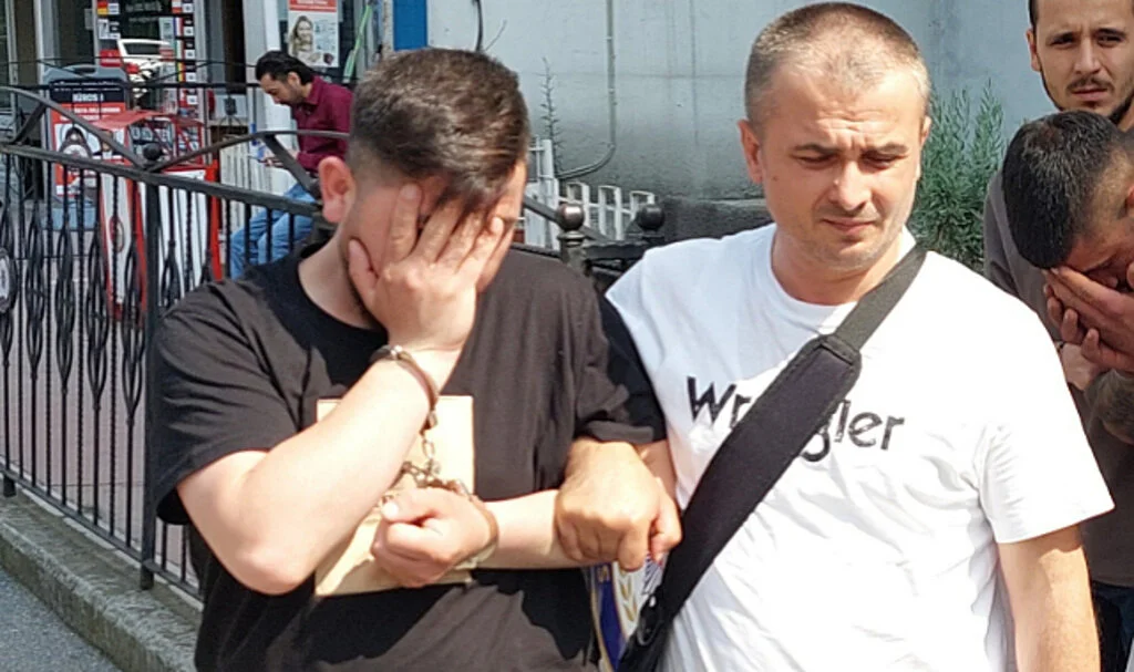 Dolandırıcı Cezaevinde  