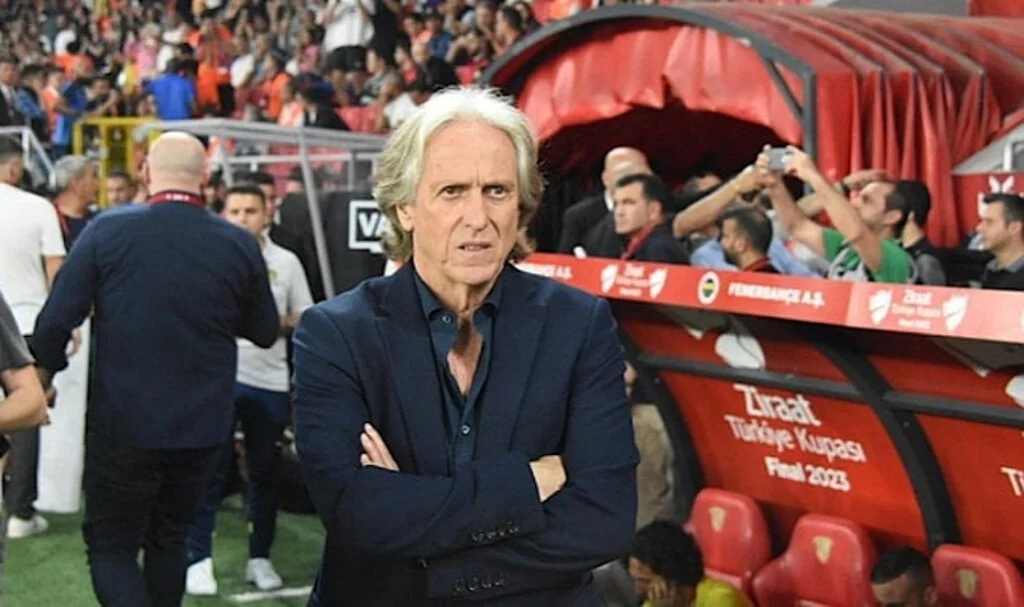 Fenerbahçe’den Ayrılan Jorge Jesus’un Kupa Tesellisi
