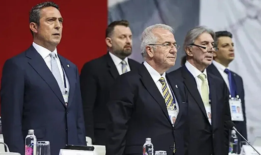 Fenerbahçe’nin Borcu Açıklandı
