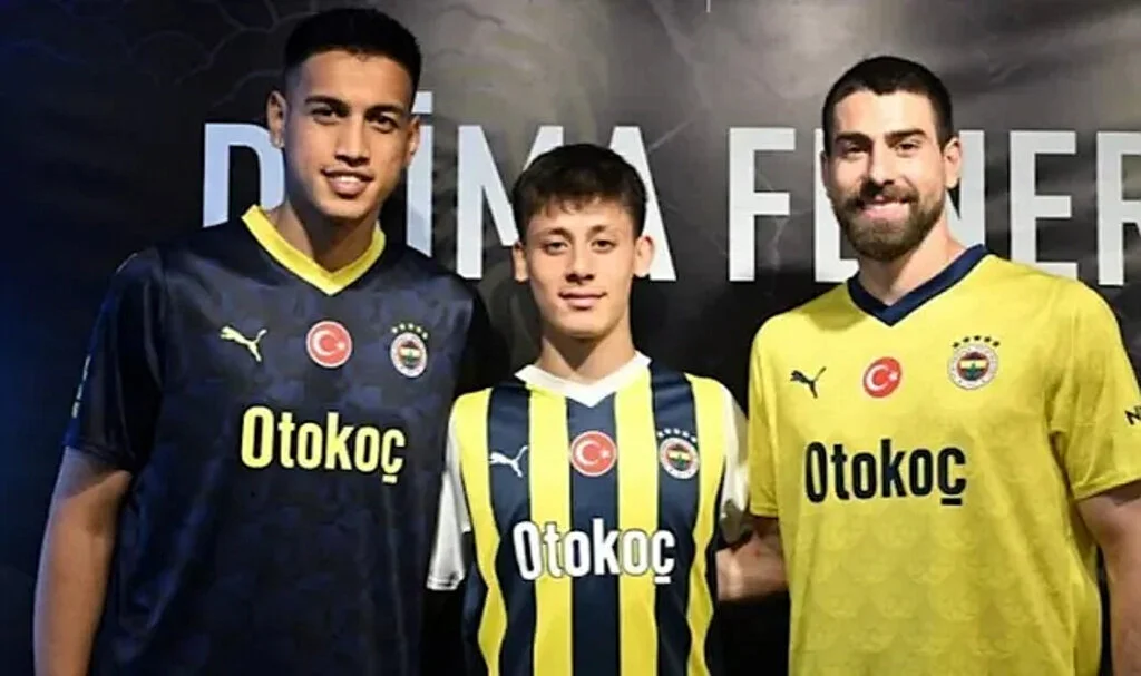 Fenerbahçe’nin Yeni Sezon Formaları Tanıtıldı