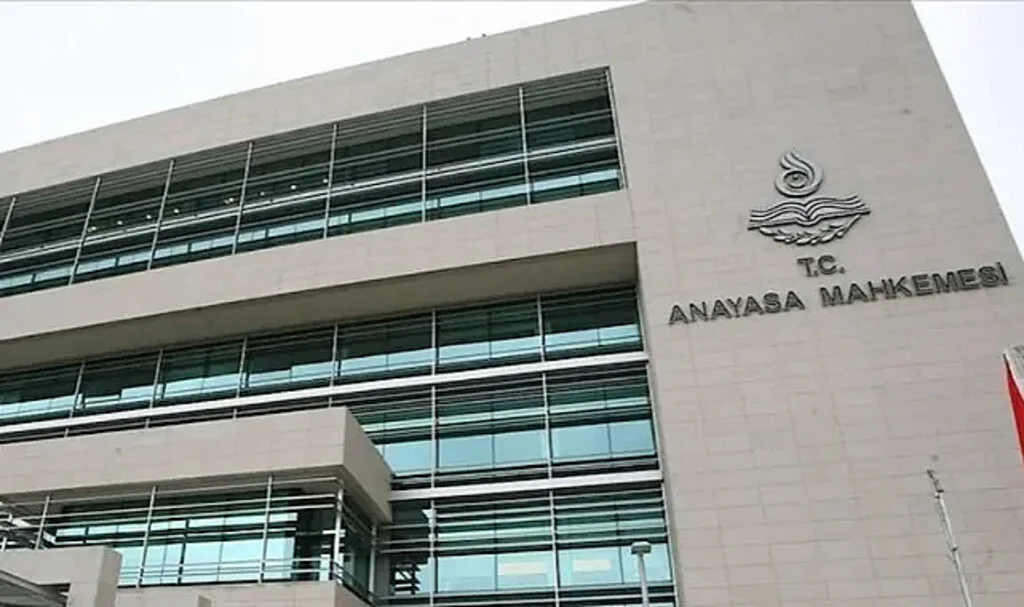 Hükümlülere Vasi Atanmasını Öngören Yasanın Bazı Maddeleri İptal Edildi