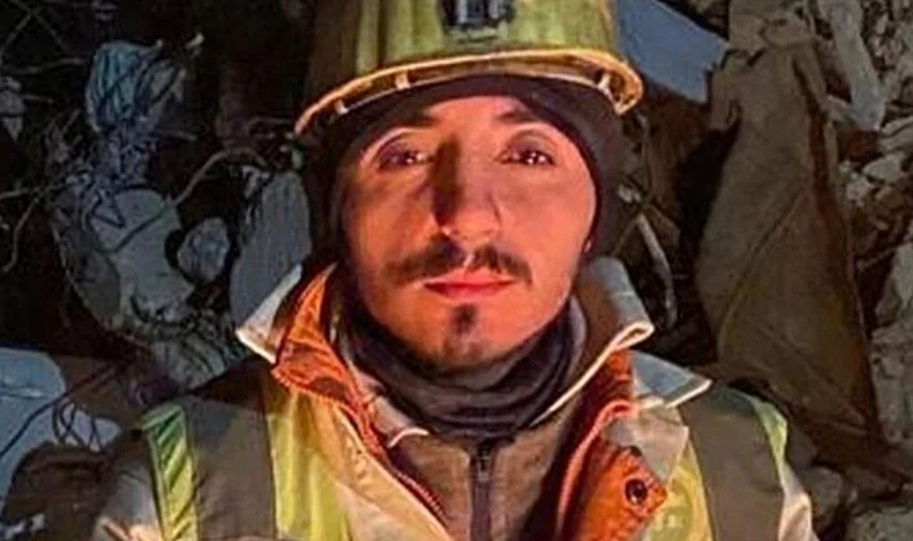 Hüseyin Eroğlu'ndan adaşına dua: "Işıkların altında uyu"