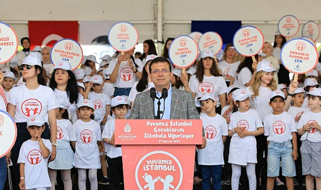 İmamoğlu: Cumhuriyet Her Vatandaşına Eşit Fırsatlar Veren Rejimdir