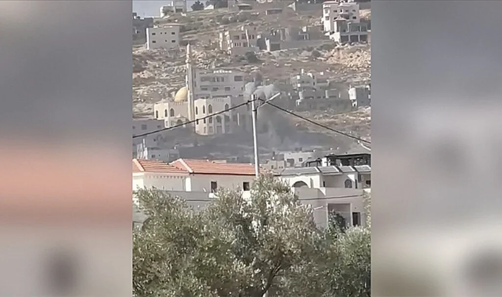 İsrail Güçleri Batı Şeria'da Biri Çocuk 3 Filistinliyi Öldürdü