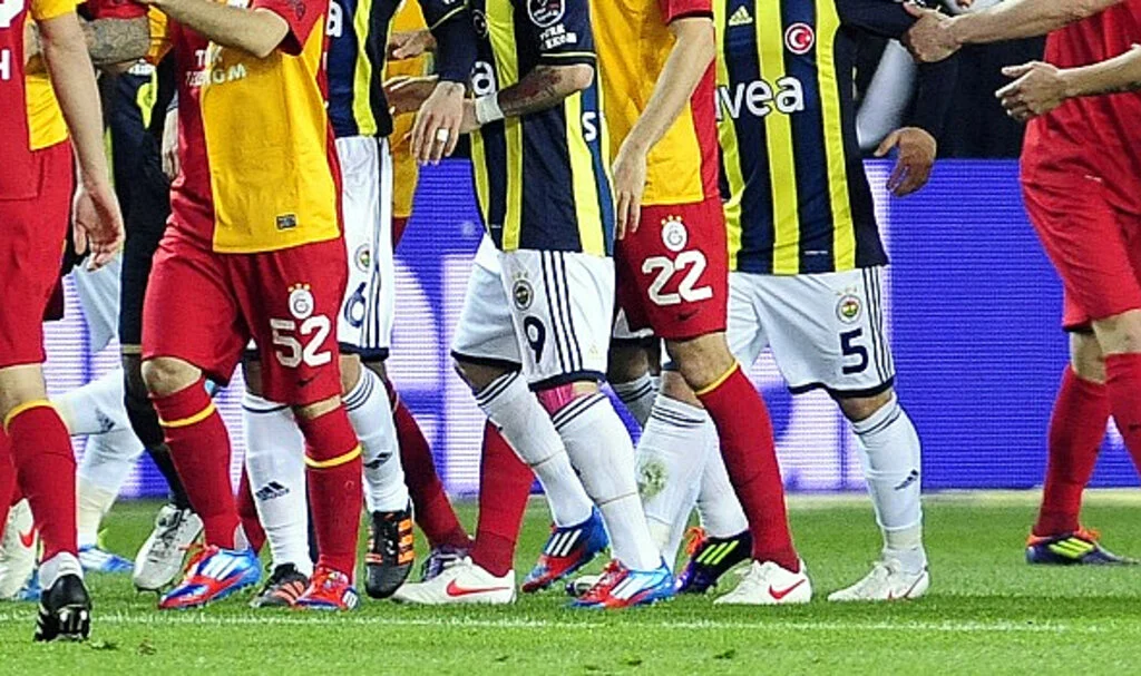 İşte derbilerde en fazla ceza alan isimler