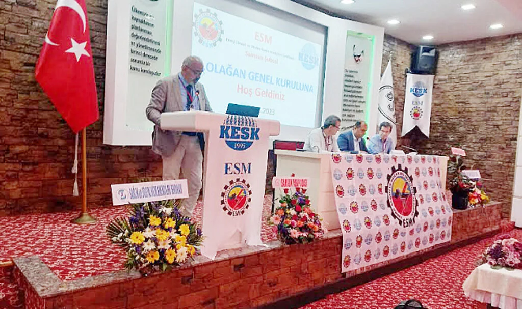 Kamu Çalışanları Açlığa Mahkum Edildi 