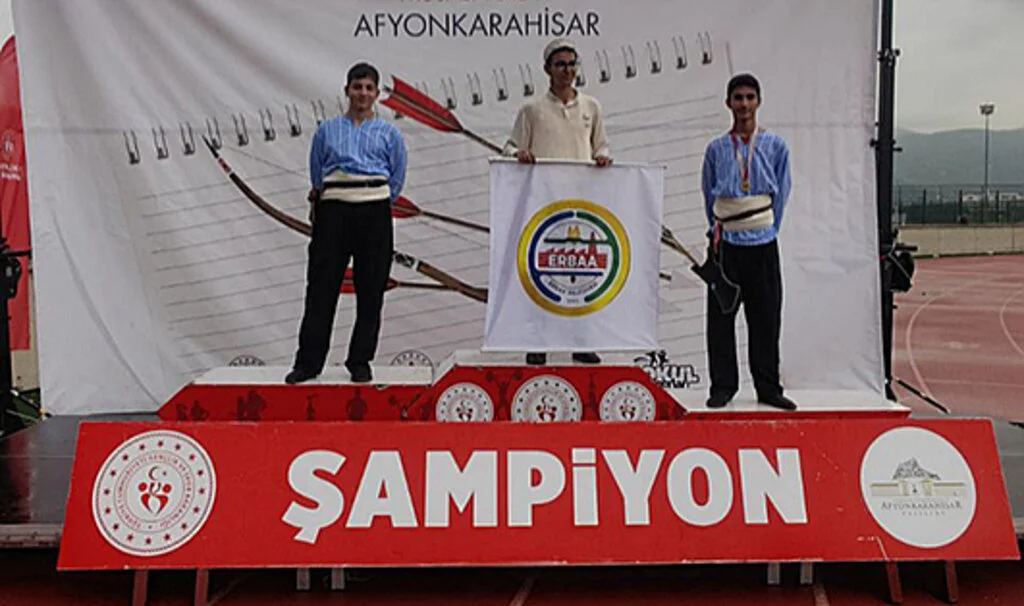 Ladik Akpınar Fen Lisesi Okçulukta Türkiye Şampiyonu Oldu