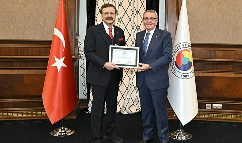 Murzioğlu Mazbatasını Aldı
