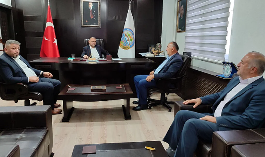 Salıpazarı'nda örnek ziyaret