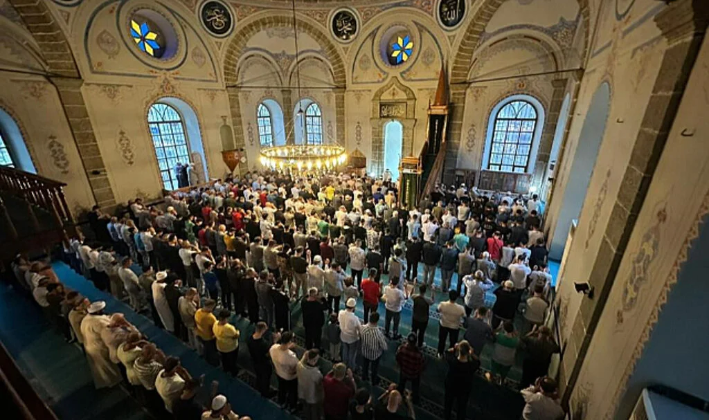 Samsun’da Bayram Namazı Coşkusu