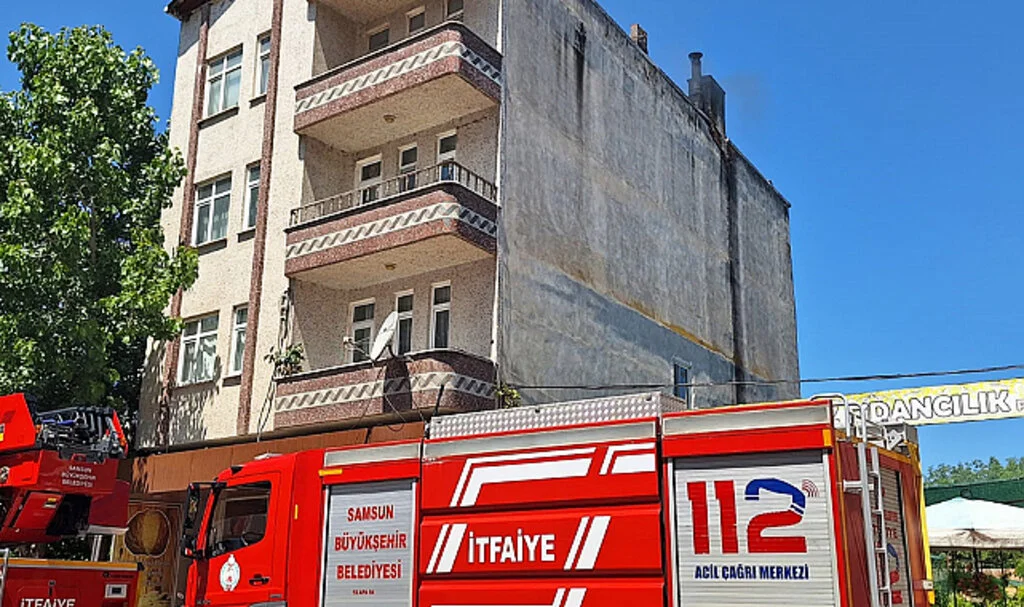 Samsun'da Fırın Bacasında Çıkan Yangın Söndürüldü