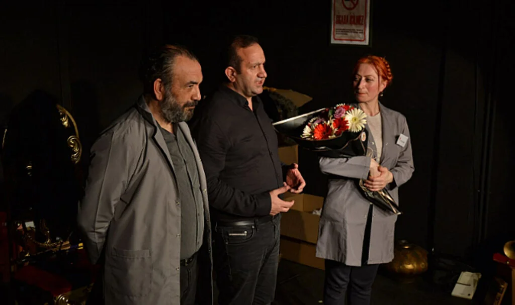 Samsun'da İşçiler Tiyatroda Buluştu