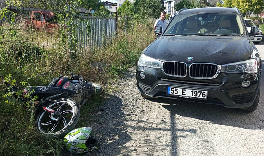 Samsun'da motosiklet ile otomobil çarpıştı: 1 yaralı