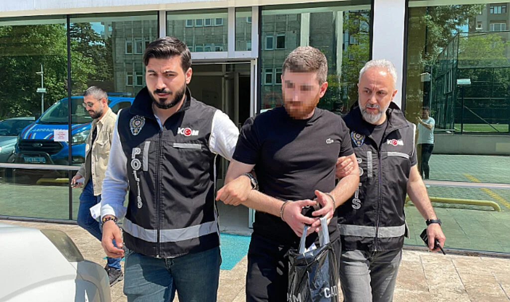 Samsun'da Sahte Dolar ve Uyuşturucuyla Yakalanan Zanlı Tutuklandı