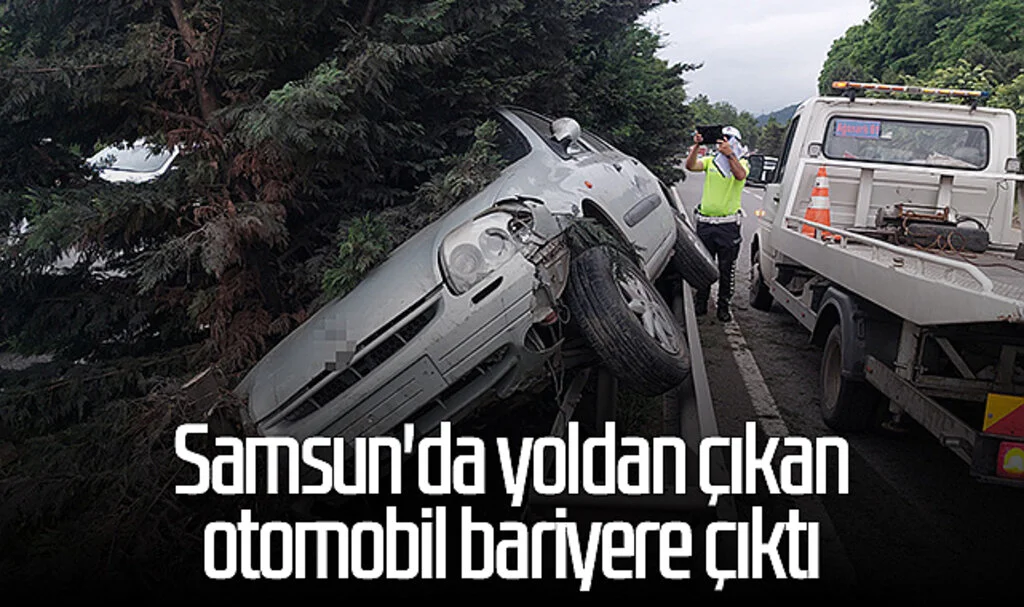 Samsun'da yoldan çıkan otomobil bariyere çıktı