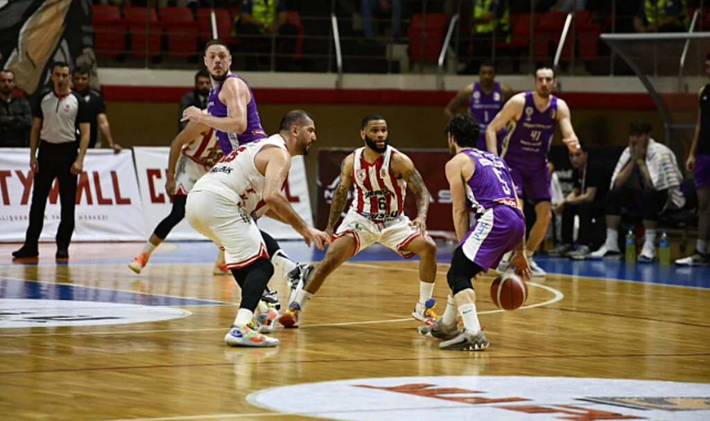 Samsunspor Basketbol seride 2-0 öne geçti