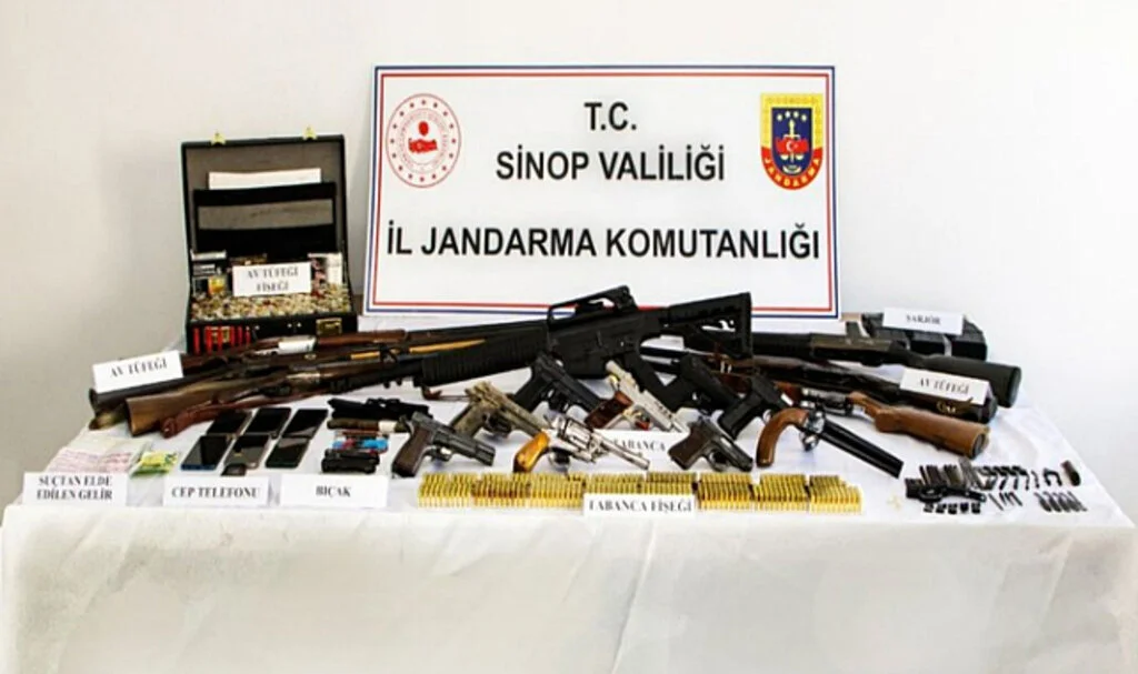 Sinop Merkezli "Silah ve Mühimmat Kaçakçılığı" Operasyonu