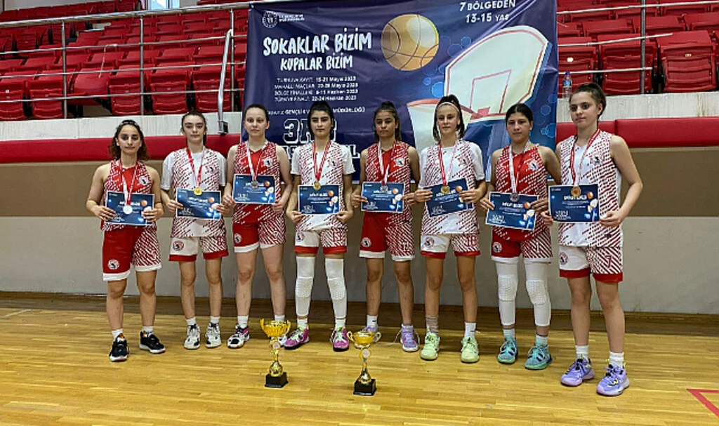 Sokaklar Bizim Gençlik Kupası Tamamlandı