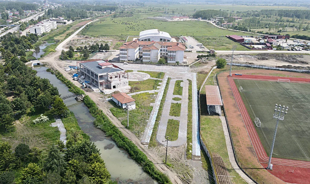Terme'de Yaşam Merkezi ve Pideevi Çalışmaları Hızlandı