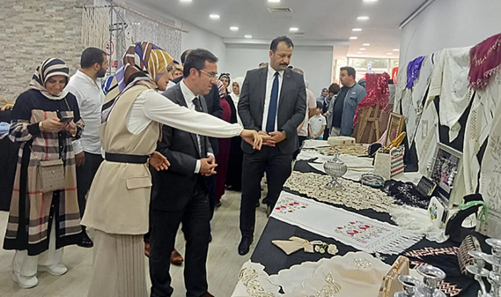 Terme HEM Yıl Sonu Sergisinin Açılışı Yapıldı