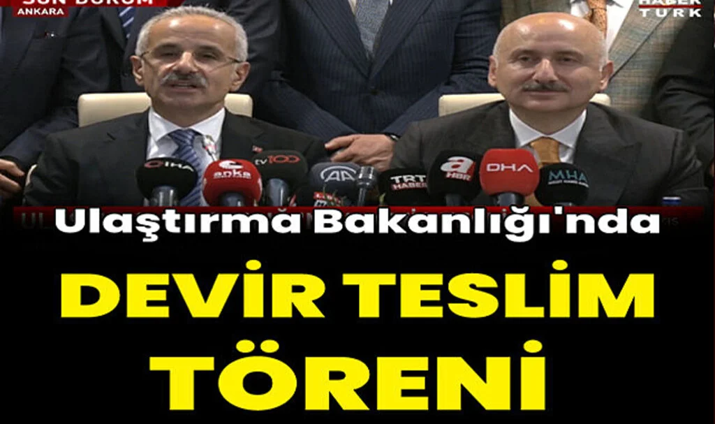 Ulaştırma Bakanlığı'nda Devir Teslim Töreni