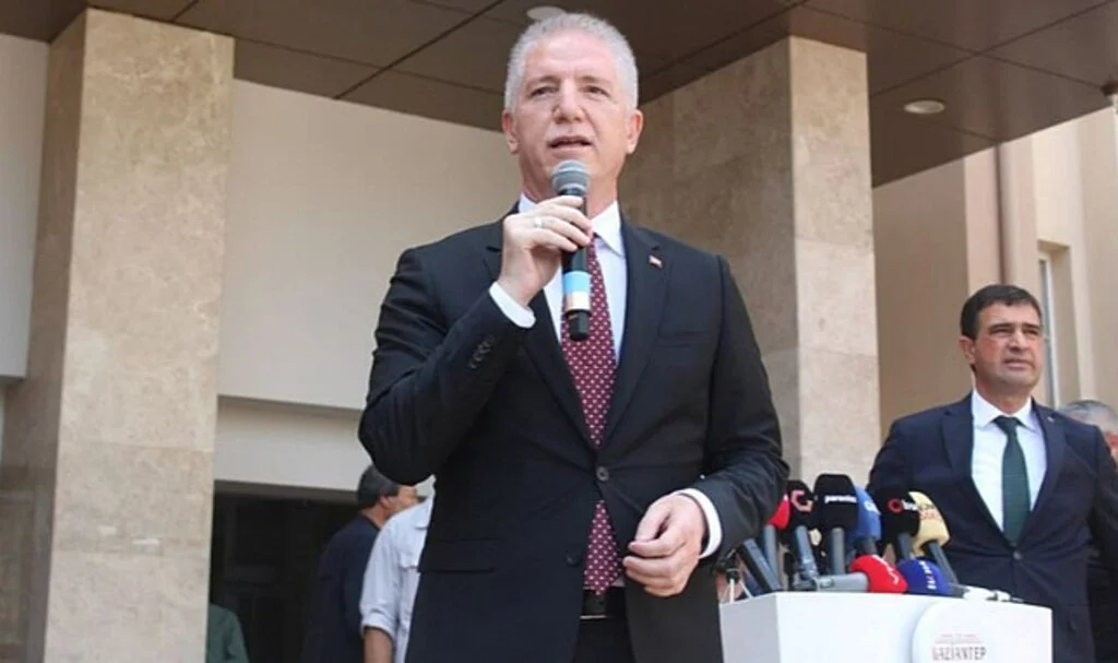 Yeni İstanbul Valisi Davut Gül Göreve Başladı