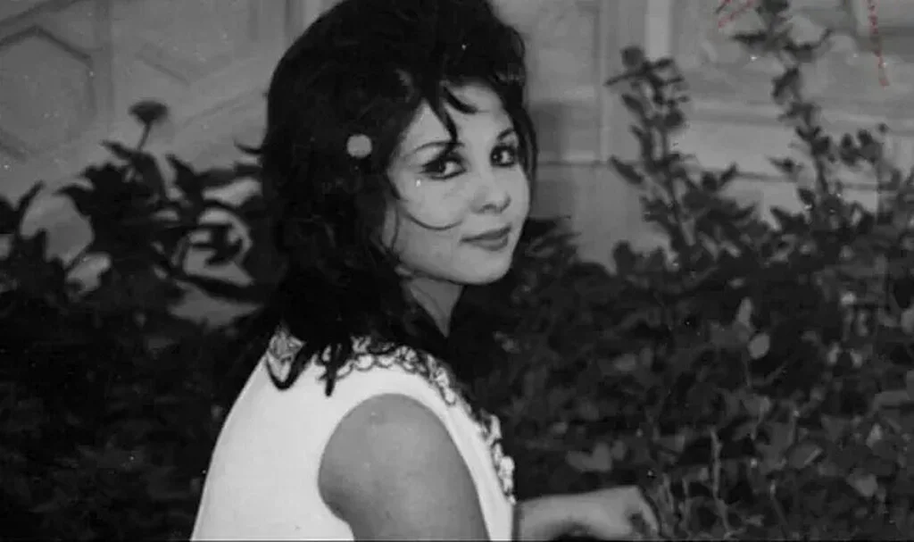 Yıldız Tezcan Hayatını Kaybetti