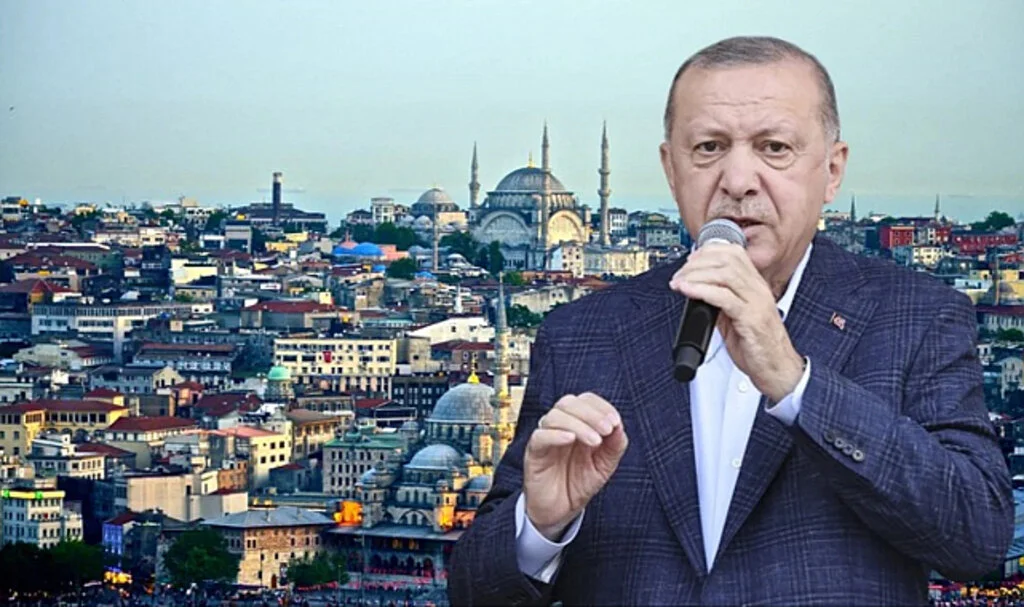 AK Parti, İstanbul İçin Anket Çalışması Yapıyor! 4 İsim Ön Planda
