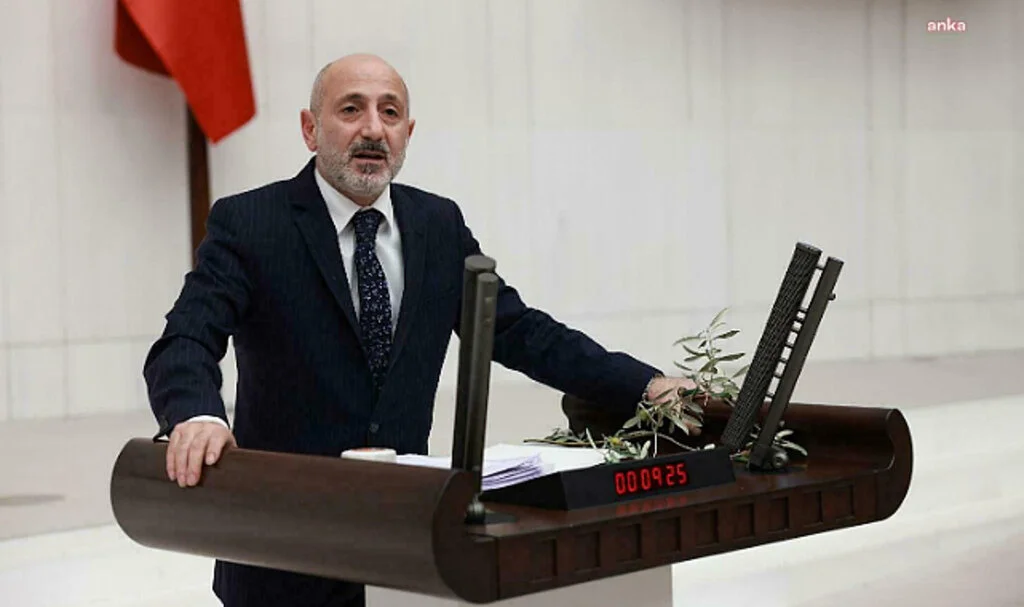 Ali Öztunç: "Vatandaşa Gelince Vergide Bindirim, Beşli Çeteye Gelince Vergide İndirim Yapıyorsunuz"