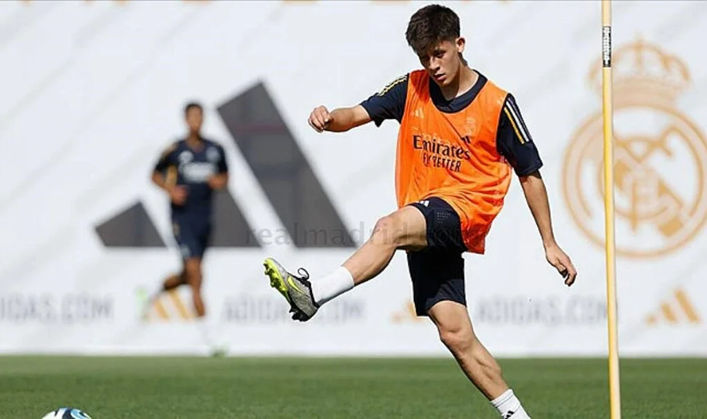 Arda Güler, Real Madrid'in ABD'de Katılacağı Turnuvanın Kadrosuna Alındı