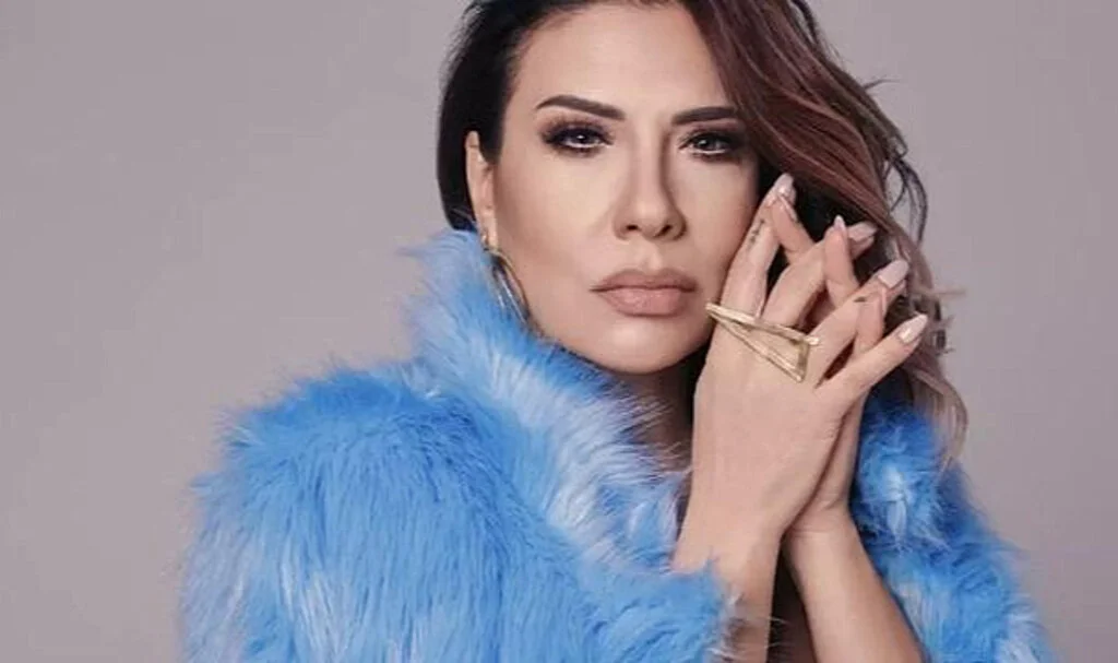 'Artık saklamak zor geliyor' diyerek hastalığını açıklamıştı! Işın Karaca peruksuz halini paylaştı