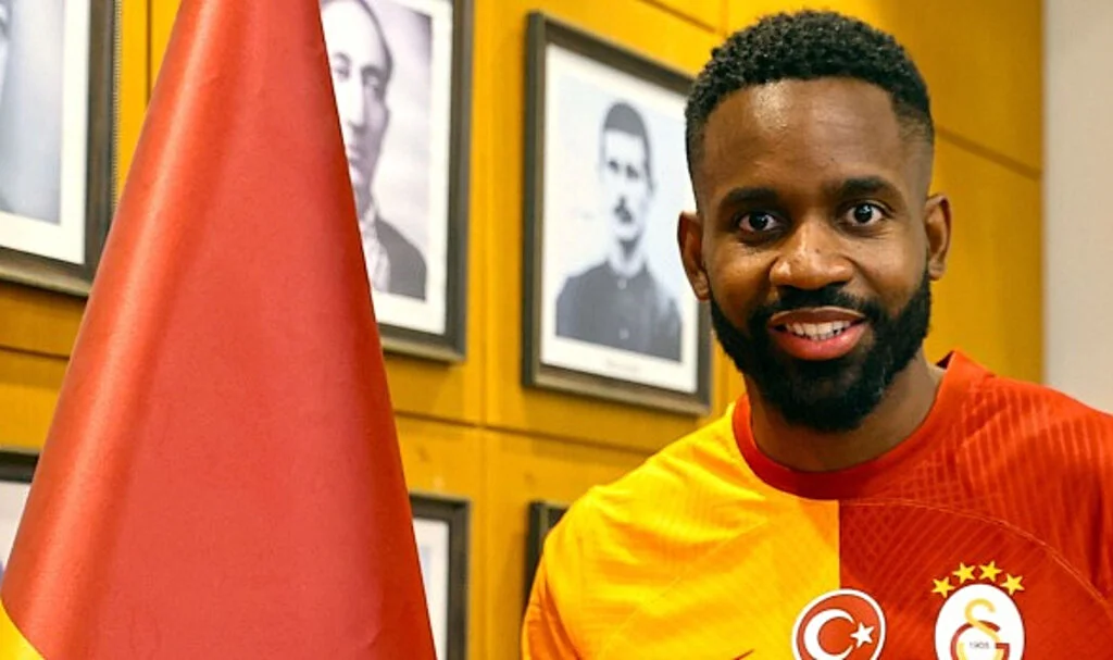Bakambu, Galatasaray'ın UEFA kadrosuna eklendi