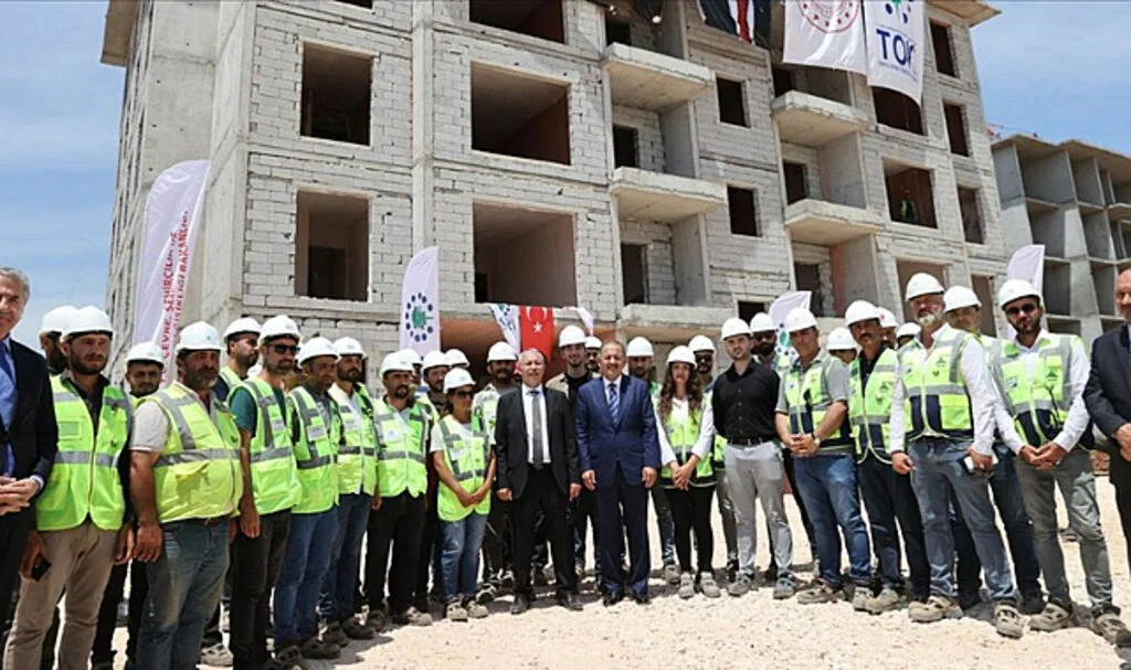 Bakan Özhaseki: TOKİ Başkanlığımız Eliyle 1 Milyon 270 Bin Konut, 37 Bin 760 Sosyal Donatı Ürettik