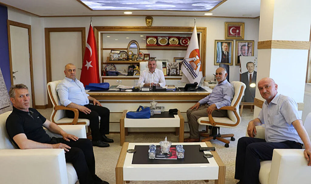 Bem-Bir-Sen Samsun Şube Başkanı Gayretli'den Havza Belediyesine Ziyaret
