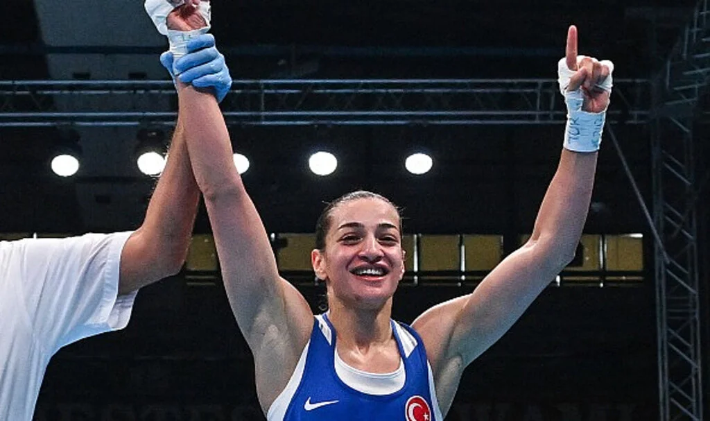 Buse Naz Çakıroğlu, Avrupa Oyunları'nda şampiyon