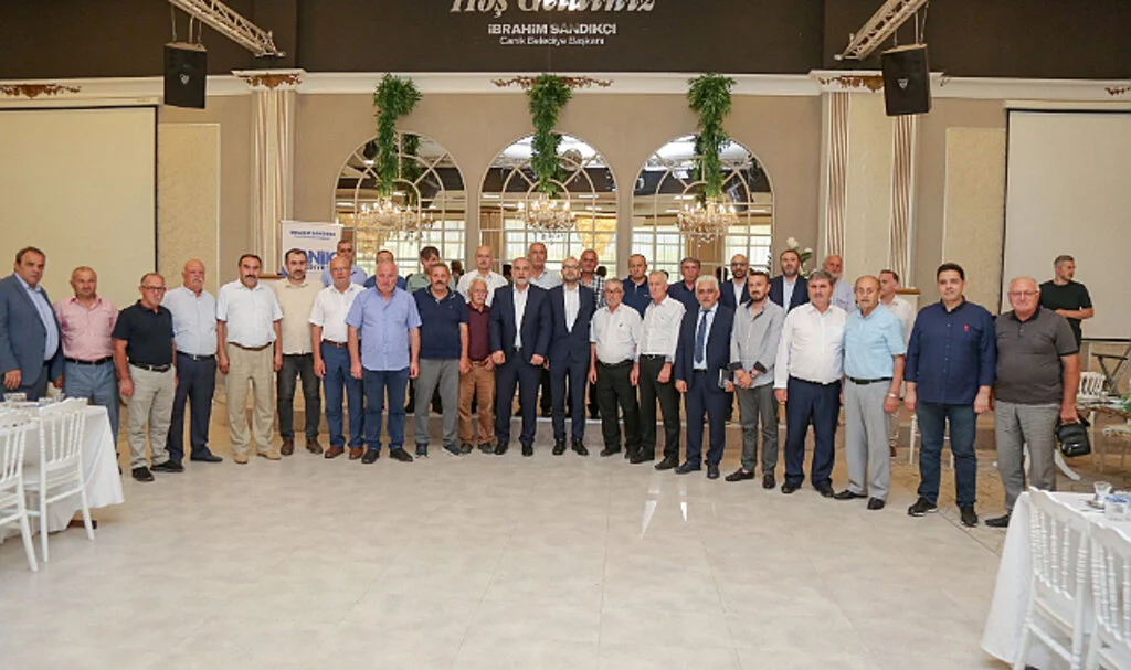 Canik Belediye Başkanı İbrahim Sandıkçı, muhtarları dinledi 
