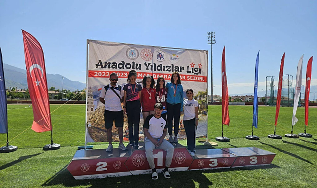 Çarşamba'nın Yıldızları Finallere Kaldı