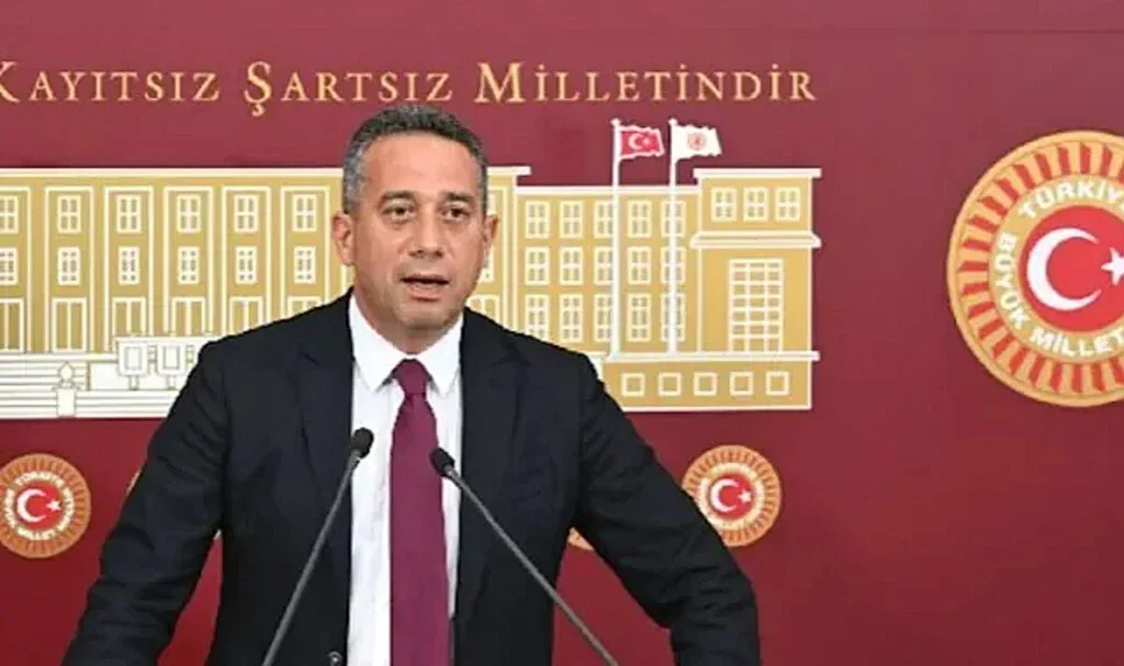 CHP’den Erdoğan’ı Alkışlayan Hakim ve Savcılara Tepki